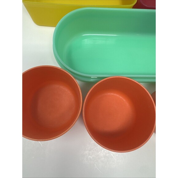 7x Vintage Tupperware Snack Set - 2 square away keeper 4 cups orange red yellow - Picture 8 of 15